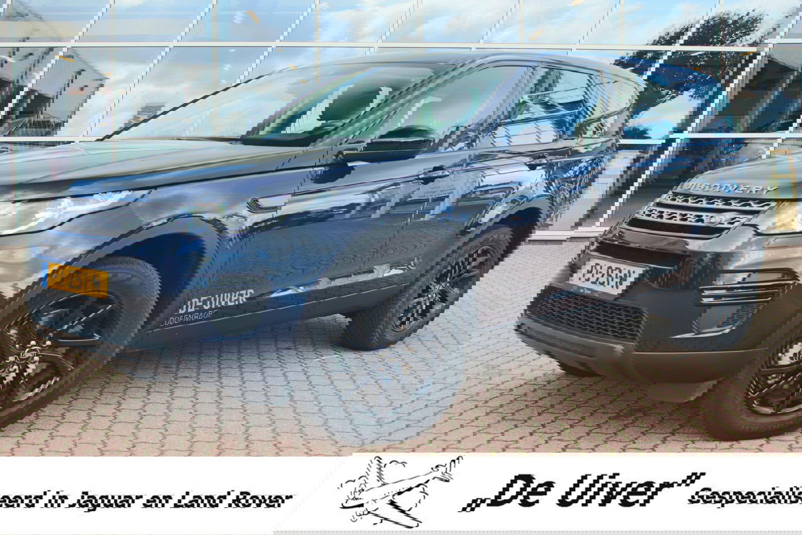 Land Rover Discovery Sport 2.0 eD4 E-Capability 150pk 2WD 5p. Pure LAND ROVER Discovery Sport 2.0 eD4 E-Capability 150pk 2WD 5p. Pure