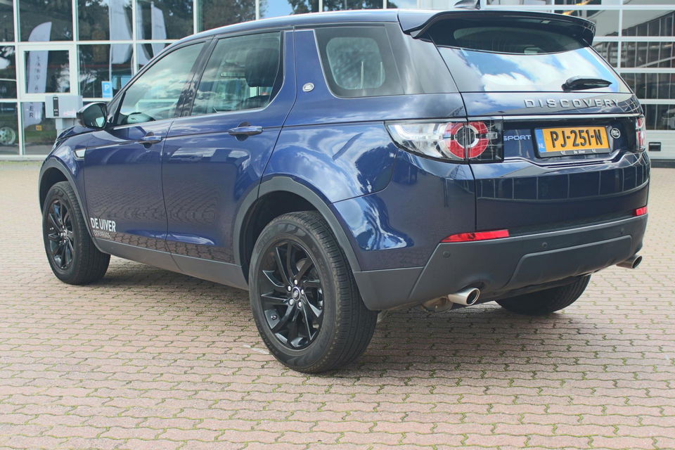 Land Rover Discovery Sport 2.0 eD4 E-Capability 150pk 2WD 5p. Pure LAND ROVER Discovery Sport 2.0 eD4 E-Capability 150pk 2WD 5p. Pure