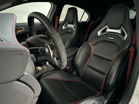 Mercedes-Benz A-Klasse AMG 45 4MATIC Pano RECARO Seats H/K Camera