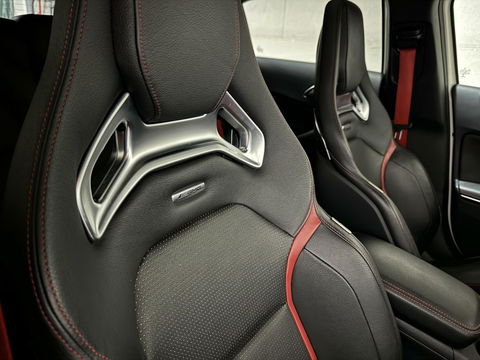 Mercedes-Benz A-Klasse AMG 45 4MATIC Pano RECARO Seats H/K Camera
