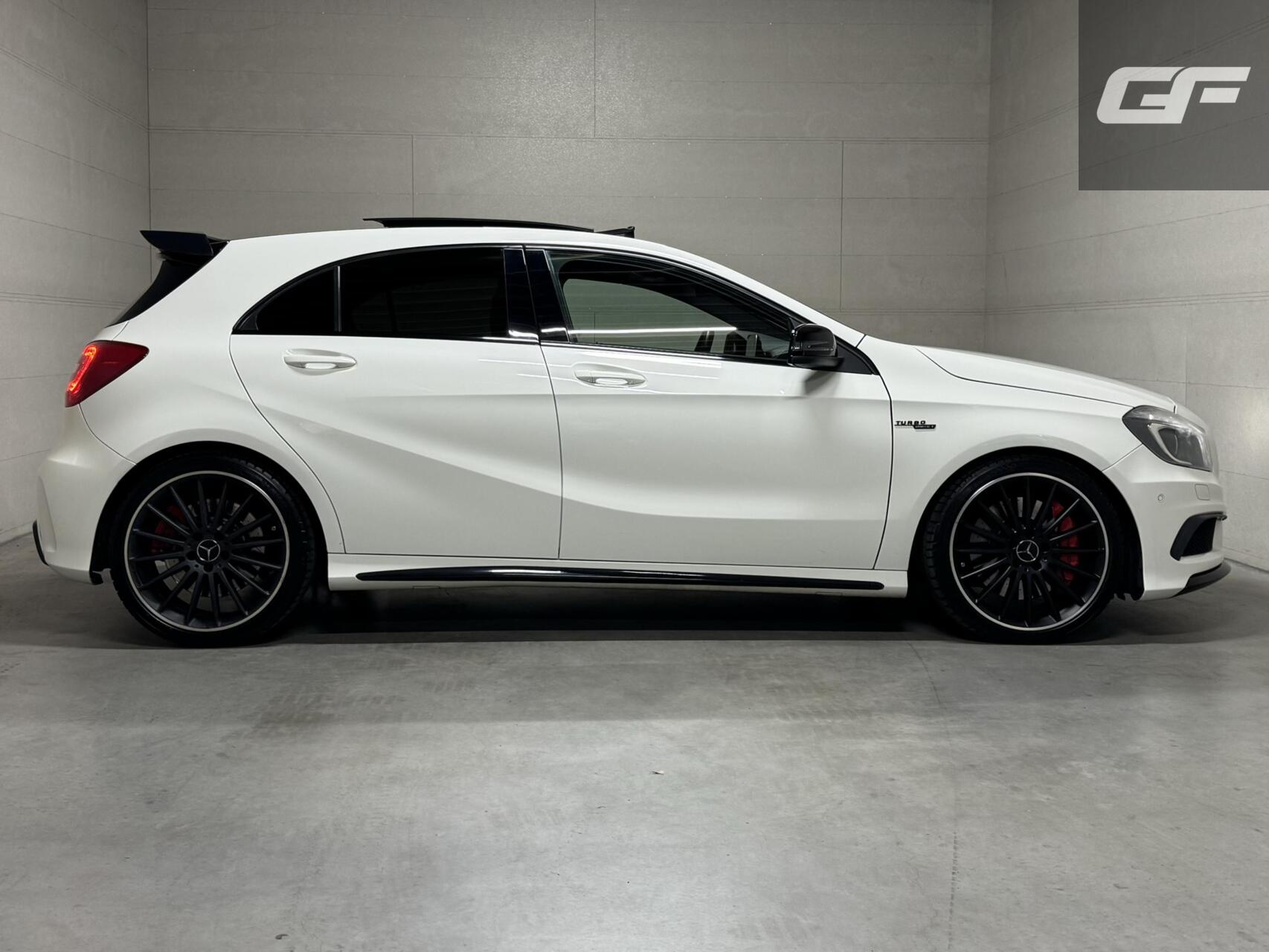 Mercedes-Benz A-Klasse AMG 45 4MATIC Pano RECARO Seats H/K Camera