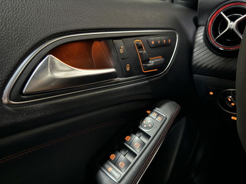Mercedes-Benz A-Klasse AMG 45 4MATIC Pano RECARO Seats H/K Camera