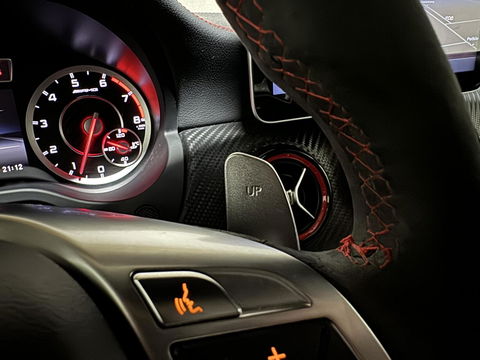 Mercedes-Benz A-Klasse AMG 45 4MATIC Pano RECARO Seats H/K Camera