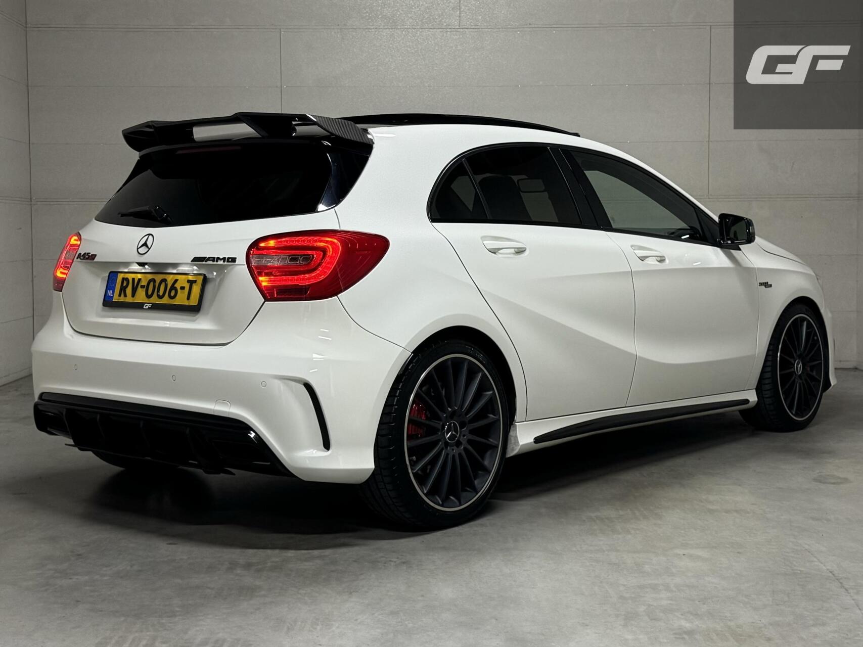 Mercedes-Benz A-Klasse AMG 45 4MATIC Pano RECARO Seats H/K Camera