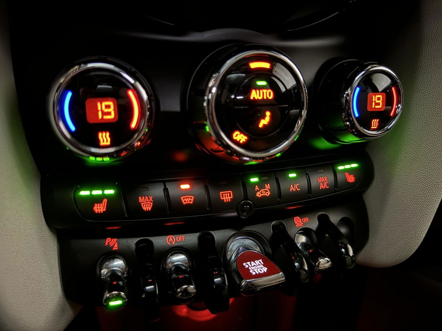 MINI Cooper Mini 1.5 Chili Pano Cruise Navi Leer Sfeer NAP