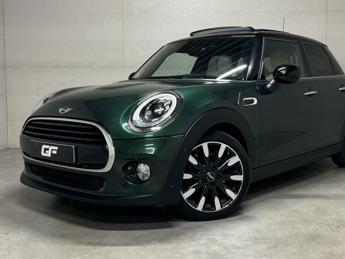 MINI Cooper Mini 1.5 Chili Pano Cruise Navi Leer Sfeer NAP