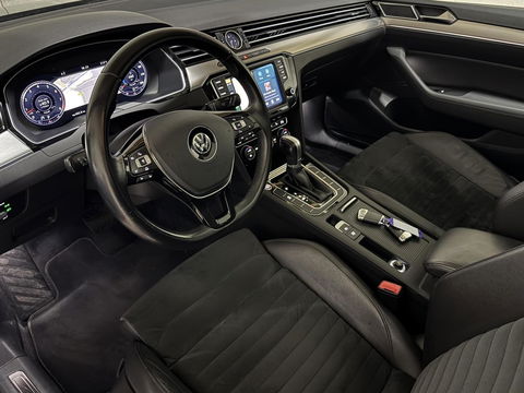 Volkswagen Passat Variant 1.4 TSI R-Line Pano Virtual CarPlay Trekh. NAP