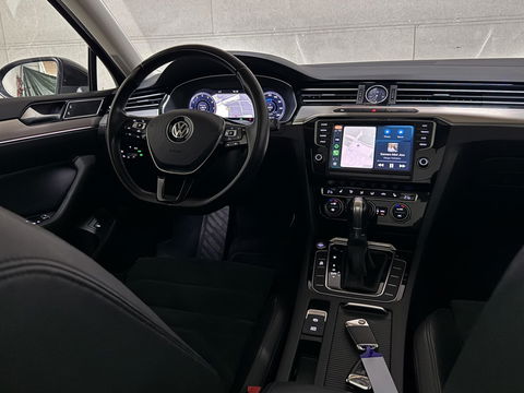 Volkswagen Passat Variant 1.4 TSI R-Line Pano Virtual CarPlay Trekh. NAP