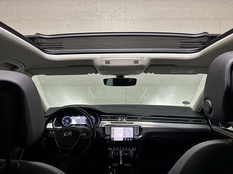 Volkswagen Passat Variant 1.4 TSI R-Line Pano Virtual CarPlay Trekh. NAP
