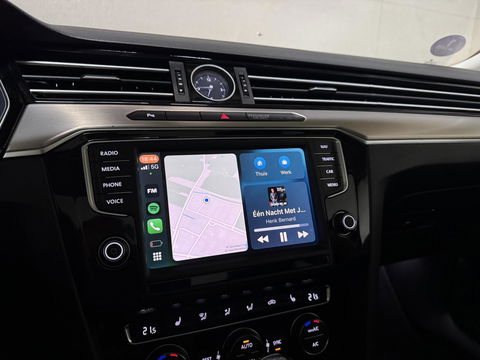 Volkswagen Passat Variant 1.4 TSI R-Line Pano Virtual CarPlay Trekh. NAP