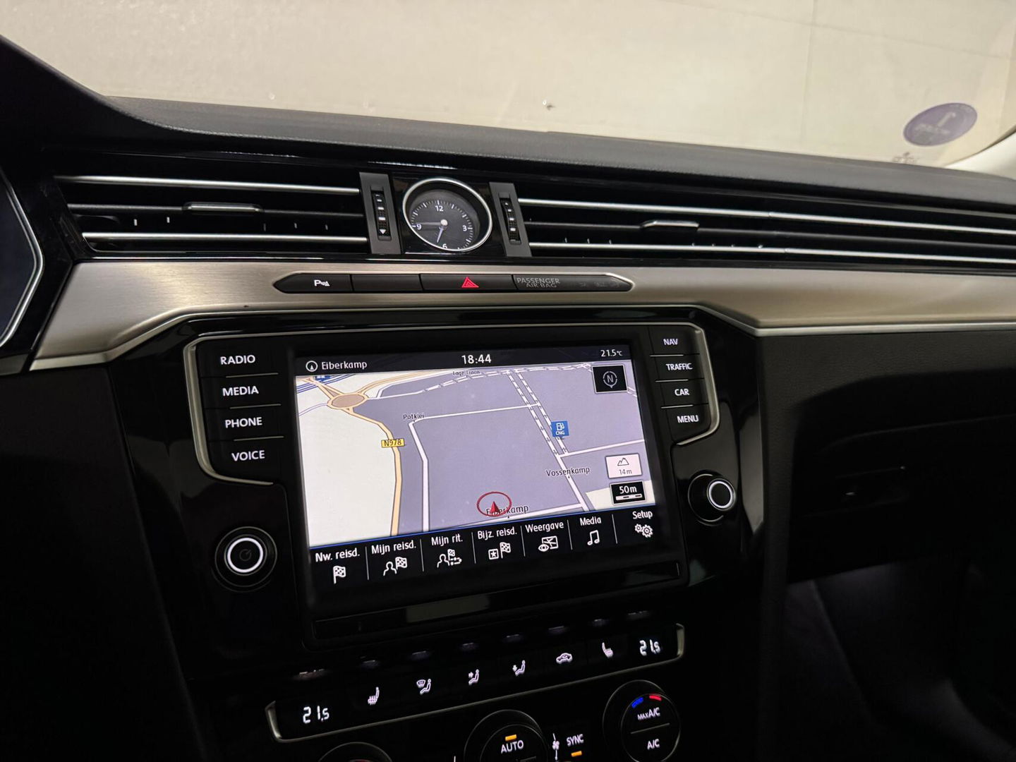 Volkswagen Passat Variant 1.4 TSI R-Line Pano Virtual CarPlay Trekh. NAP