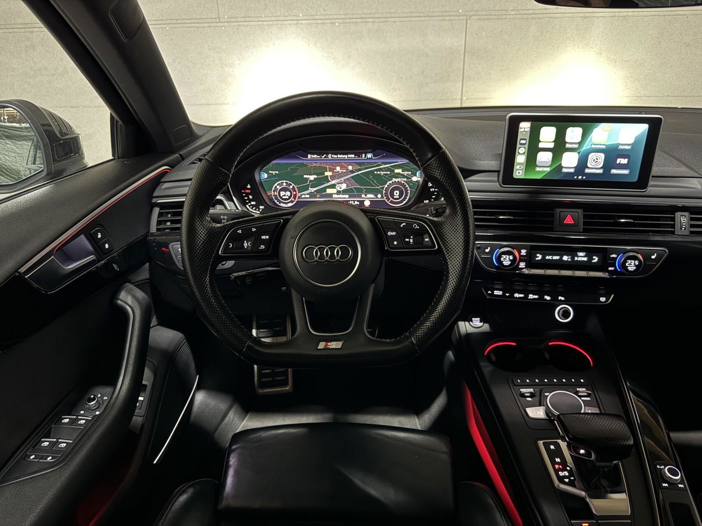 Audi A4 Avant 2.0 TDI S-Line Virtual RS-Seats Sfeer Carplay 360°