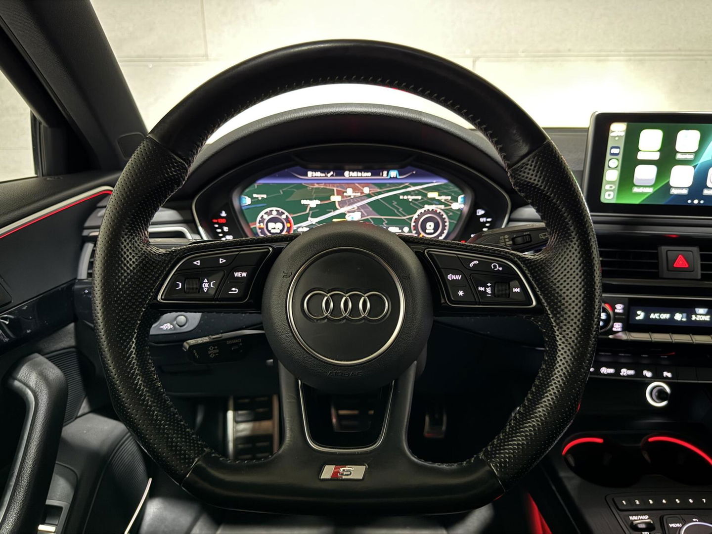 Audi A4 Avant 2.0 TDI S-Line Virtual RS-Seats Sfeer Carplay 360°