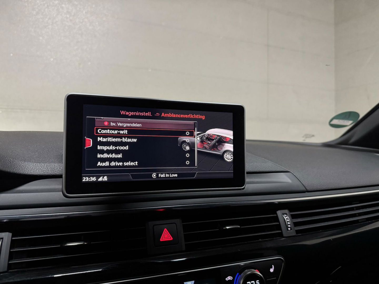 Audi A4 Avant 2.0 TDI S-Line Virtual RS-Seats Sfeer Carplay 360°