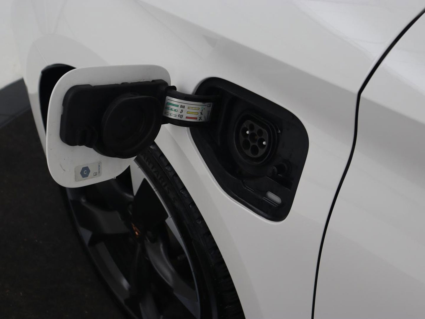 CUPRA Leon 1.4 TSI eHybrid PHEV | Panoramadak | Stoel & stuurverwarming | Carplay | Navigatie | Parkeerhulp | Sportstoelen | Digital Cockpit | Half leder | Plug In