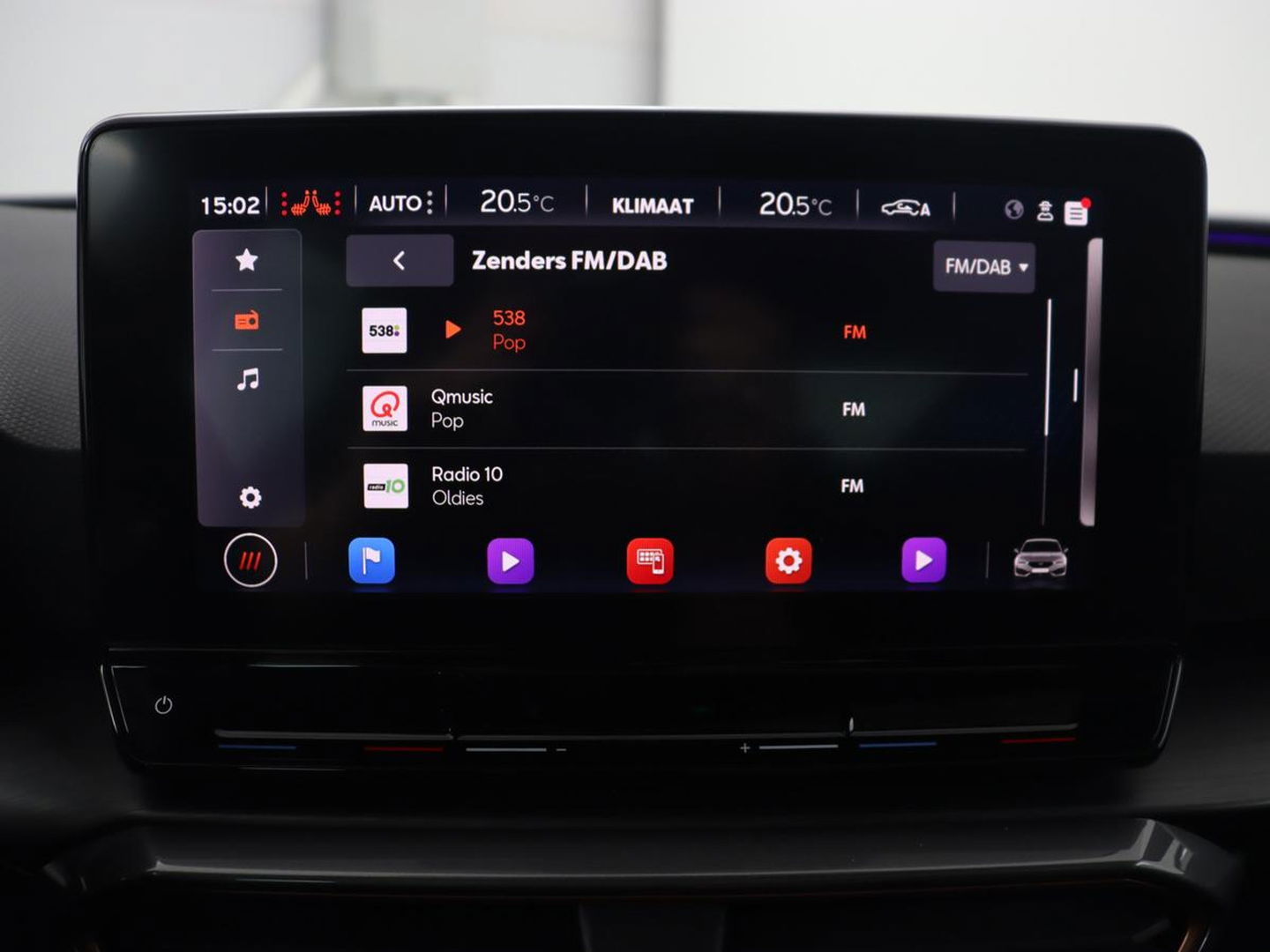 CUPRA Leon 1.4 TSI eHybrid PHEV | Panoramadak | Stoel & stuurverwarming | Carplay | Navigatie | Parkeerhulp | Sportstoelen | Digital Cockpit | Half leder | Plug In