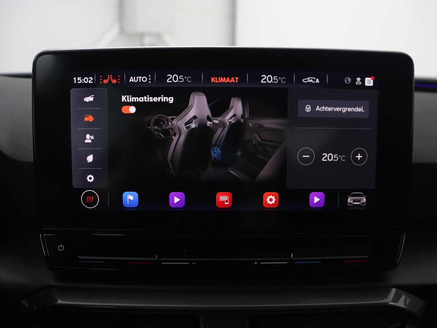CUPRA Leon 1.4 TSI eHybrid PHEV | Panoramadak | Stoel & stuurverwarming | Carplay | Navigatie | Parkeerhulp | Sportstoelen | Digital Cockpit | Half leder | Plug In