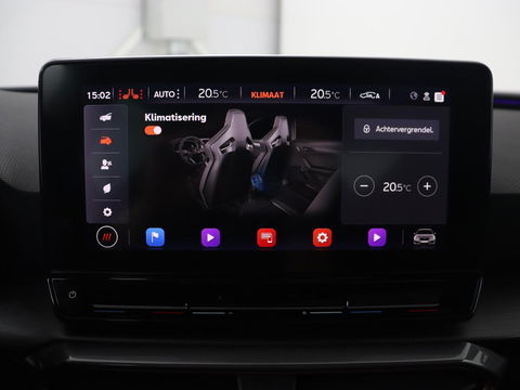 CUPRA Leon 1.4 TSI eHybrid PHEV | Panoramadak | Stoel & stuurverwarming | Carplay | Navigatie | Parkeerhulp | Sportstoelen | Digital Cockpit | Half leder | Plug In
