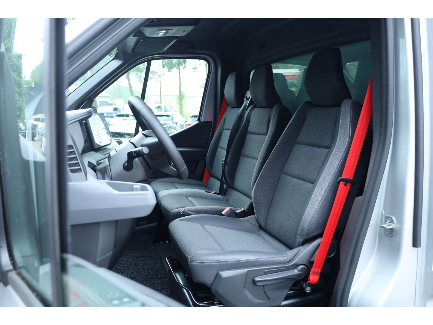 Renault Master T35 2.3 dCi 150 BAKWAGEN Advance | Nw Model | Laadklep | Airco | Cruise | Navi by App | Spoiler