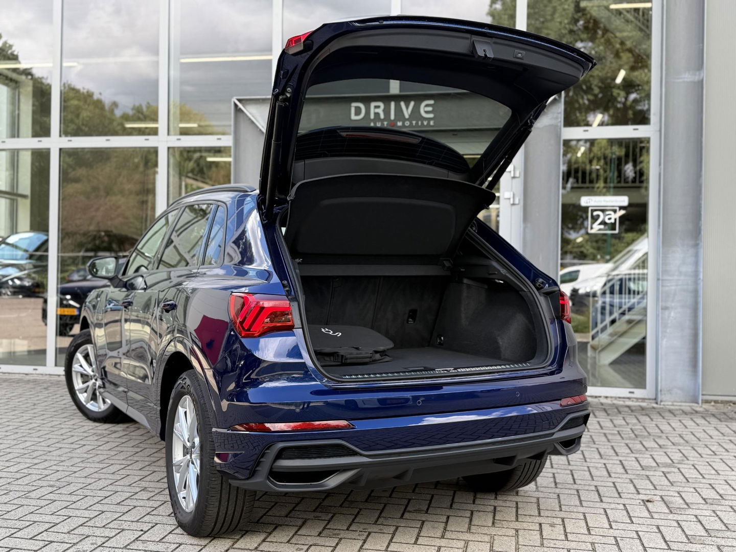 Audi Q3 45 TFSI e S edition 2 X S-Line|ACC|Sfeer|Matrix Led|Stoelverwarming|Cam
