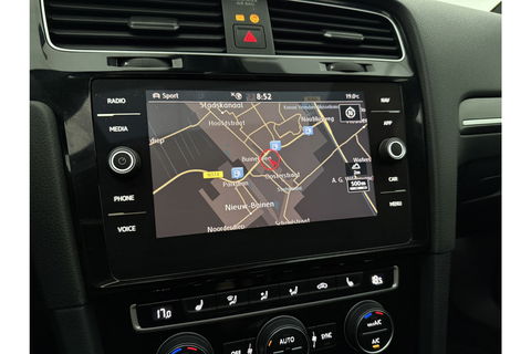 Volkswagen Golf 2.0 TSI GTI Performance | 245PK | DSG | Panoramadak | LED | Virtual Cockpit | Carplay | 19"LMV