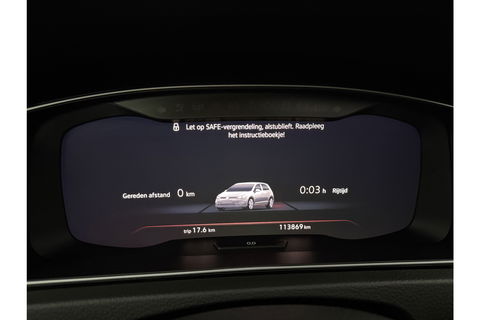 Volkswagen Golf 2.0 TSI GTI Performance | 245PK | DSG | Panoramadak | LED | Virtual Cockpit | Carplay | 19"LMV