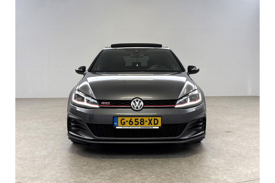 Volkswagen Golf 2.0 TSI GTI Performance | 245PK | DSG | Panoramadak | LED | Virtual Cockpit | Carplay | 19"LMV