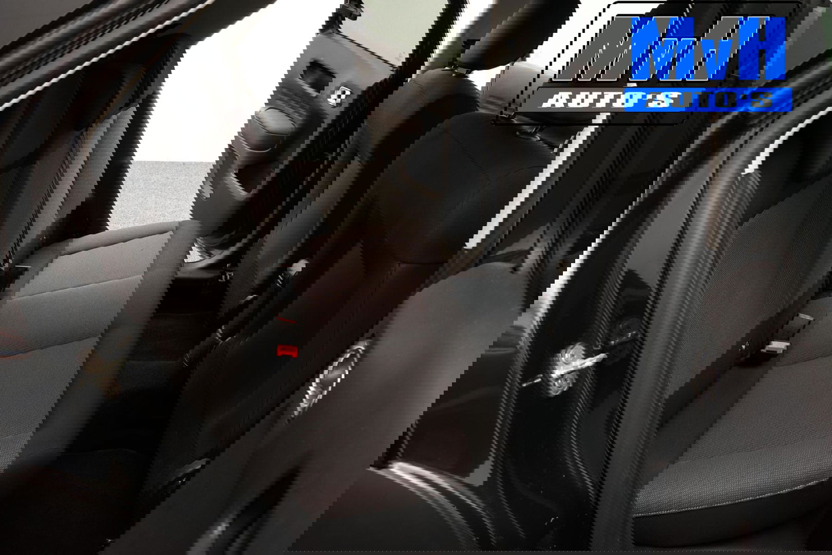 Citroën C4 Cactus 1.2 PureTech Shine|TREKH|CAMERA|CRUISE|NAVI