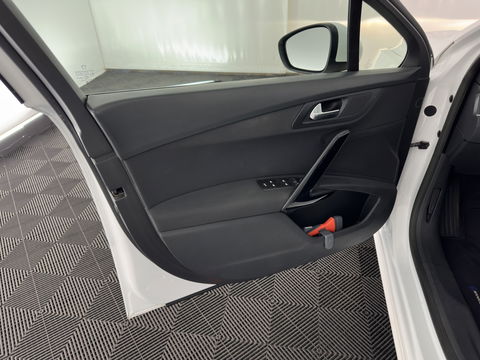Peugeot 508 SW 1.6 e-HDi Active Aut. *PANO | HEAD-UP | XENON | NAVI-FULLMAP | COMFORT-SEATS | ECC | SHIFT-PADDLES | PDC |  PRIVACY-GLASS | CRUISE | 17''ALU*