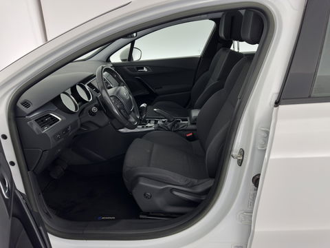 Peugeot 508 SW 1.6 e-HDi Active Aut. *PANO | HEAD-UP | XENON | NAVI-FULLMAP | COMFORT-SEATS | ECC | SHIFT-PADDLES | PDC |  PRIVACY-GLASS | CRUISE | 17''ALU*