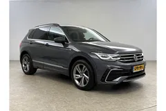 Volkswagen Tiguan 1.4 TSI eHybrid 225PK R-Line | 360° Camera | Sfeerverl. | IQ LED | Carplay | Virtual Cockpit | Trekhaak | 19"LMV