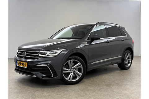 Volkswagen Tiguan 1.4 TSI eHybrid 225PK R-Line | 360° Camera | Sfeerverl. | IQ LED | Carplay | Virtual Cockpit | Trekhaak | 19"LMV