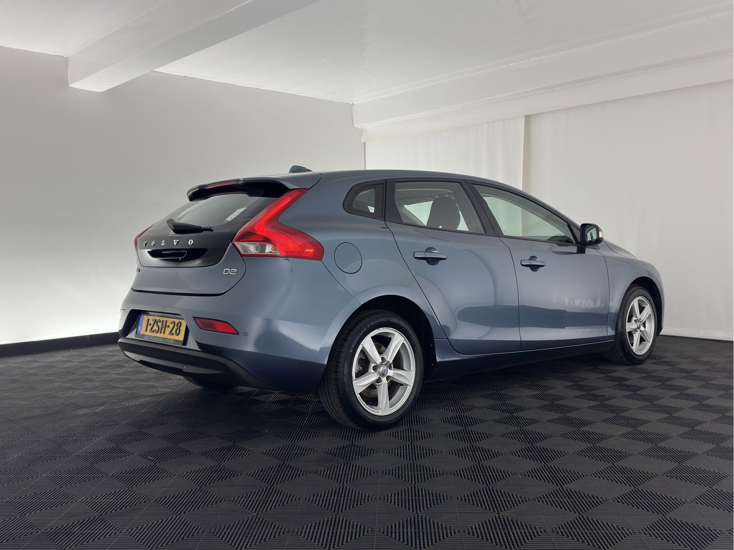 Volvo V40 1.6 D2 Kinetic *NAVI-FULLMAP | COMFORT-SEATS | ECC | PDC | SIPS | CRUISE | 16''ALU*