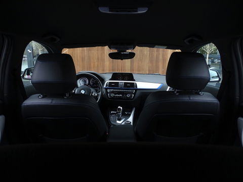 BMW 1-serie 118i automaat Executive / M-sport / I-drive / LED *NAP*