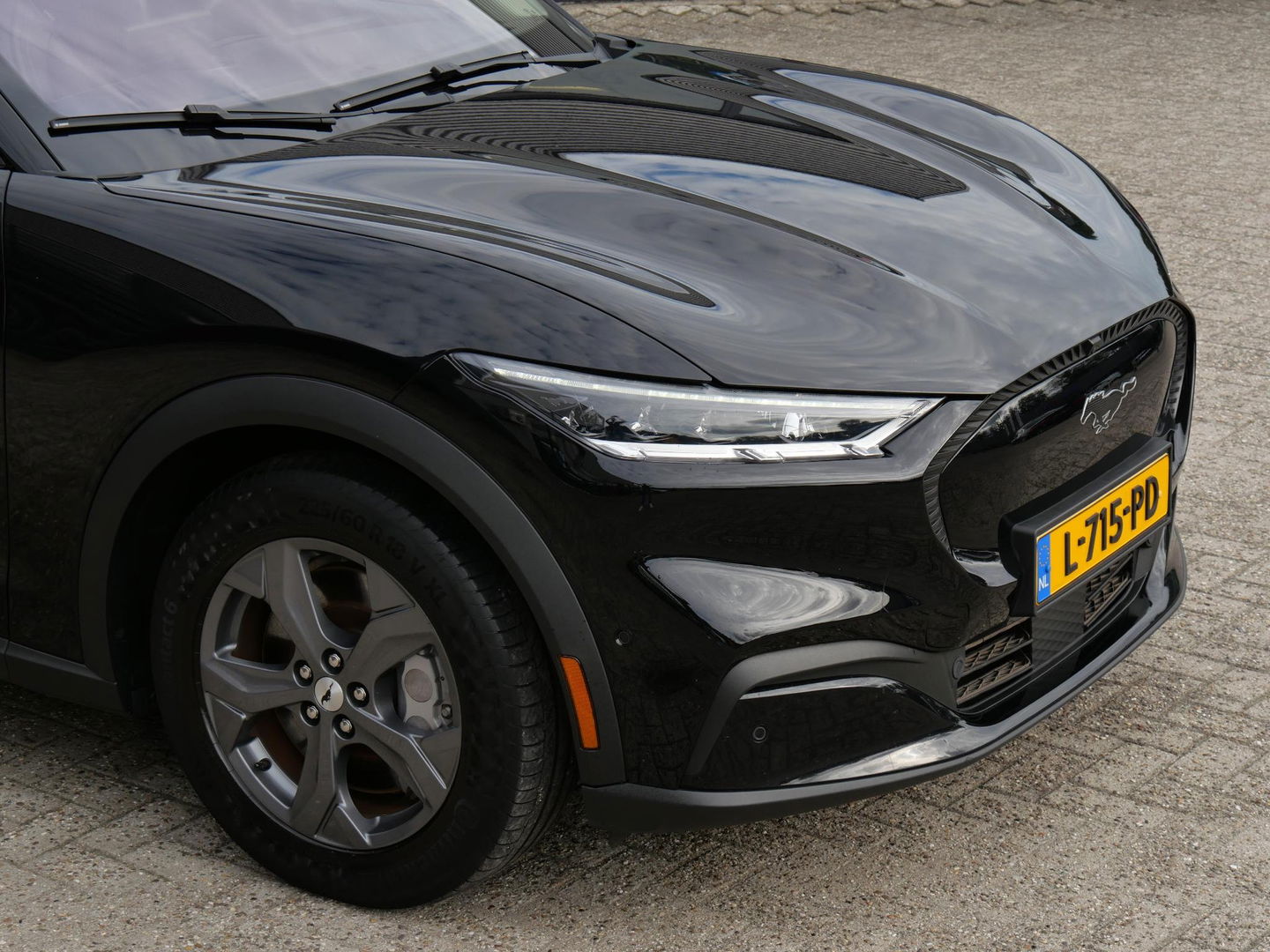 Ford Mustang Mach-E EXTENDED RWD 98kWh/ TECHNOLOGY PACK PLUS