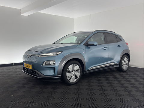 Hyundai KONA EV Premium 64 kWh [ 3-Fase ] {SOH-100%} *PANO | LEATHER | KRELL-AUDIO | HEAD-UP | FULL-LED | NAVI-FULLMAP | DAB | ADAPT.CRUISE | KEYLESS | CAMERA | BLIND-SPOT | LANE-ASSIST | DIGI-COCKPIT | COMFORT-SEATS | TOWBAR | 17''ALU*