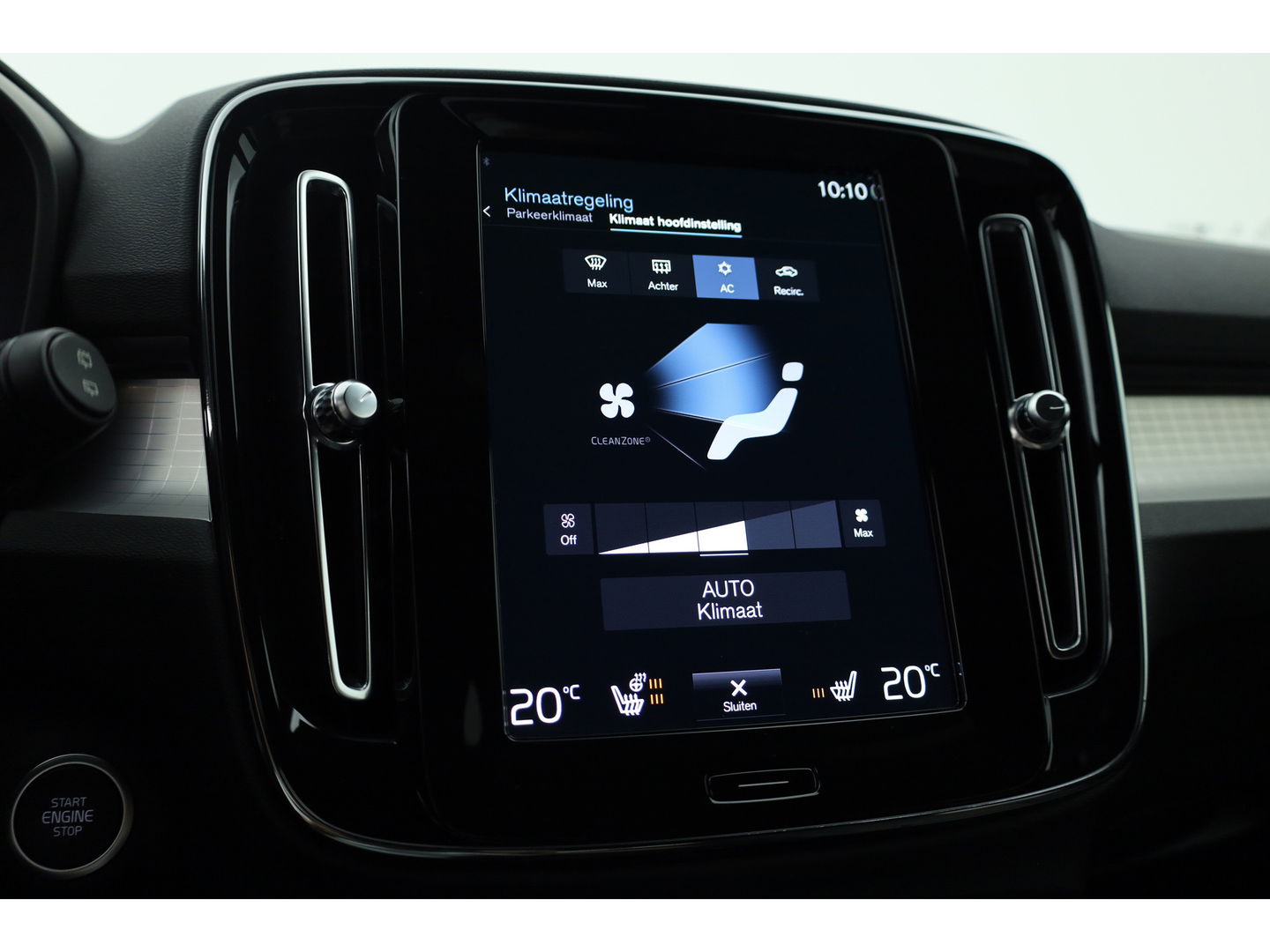Volvo XC40 1.5 T4 Plug-in hybrid Core Bright | Camera | Navi | Stoel- & Stuurverw. | CarPlay |