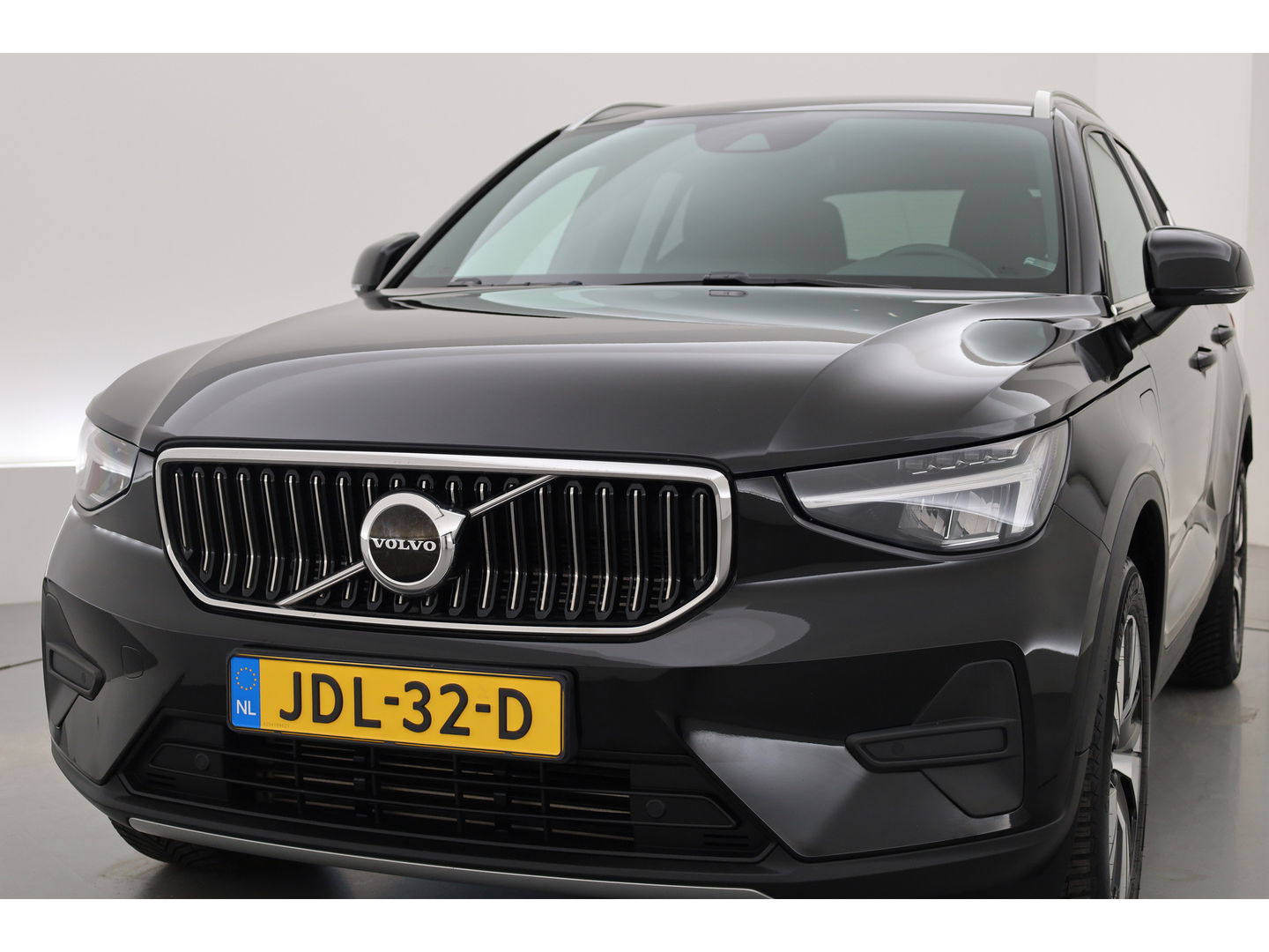 Volvo XC40 1.5 T4 Plug-in hybrid Core Bright | Camera | Navi | Stoel- & Stuurverw. | CarPlay |
