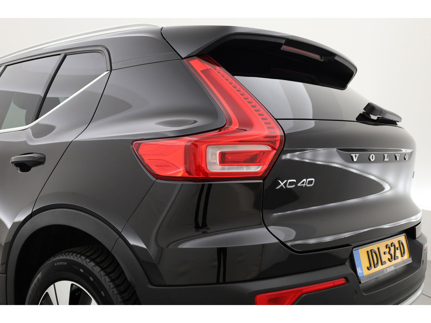 Volvo XC40 1.5 T4 Plug-in hybrid Core Bright | Camera | Navi | Stoel- & Stuurverw. | CarPlay |