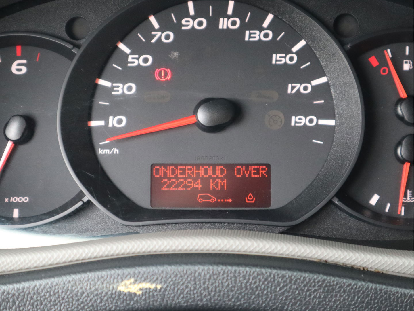 Renault Master T35 2.3 dCi 126pk L1H2 - Airco - Cruise - 3 Zits - Euro 5