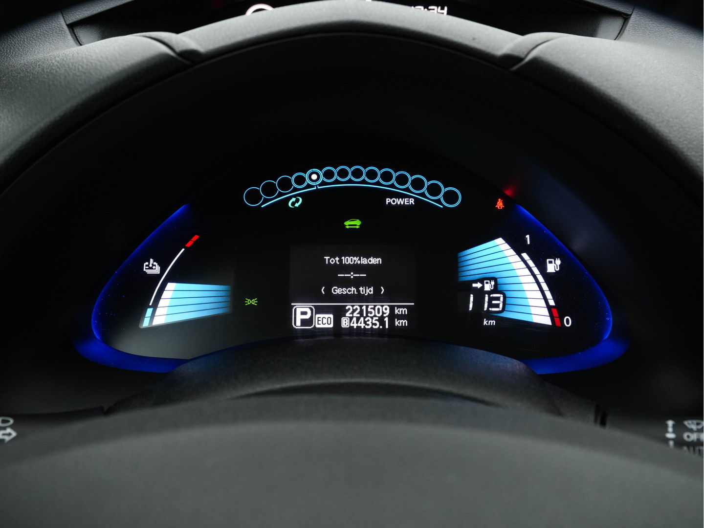 Nissan Leaf Tekna 24 kWh Aut. *LUXURY-LEATHER | FULL-LED | BOSE-SURROUND | TOP-VIEW | KEYLESS | NAVI-FULLMAP | ECC | HEATED-COMFORTSEATS | CAMERA | DIGI-COCKPIT | PRIVACY-GLASS |  17"ALU*
