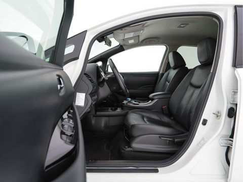 Nissan Leaf Tekna 24 kWh Aut. *LUXURY-LEATHER | FULL-LED | BOSE-SURROUND | TOP-VIEW | KEYLESS | NAVI-FULLMAP | ECC | HEATED-COMFORTSEATS | CAMERA | DIGI-COCKPIT | PRIVACY-GLASS |  17"ALU*