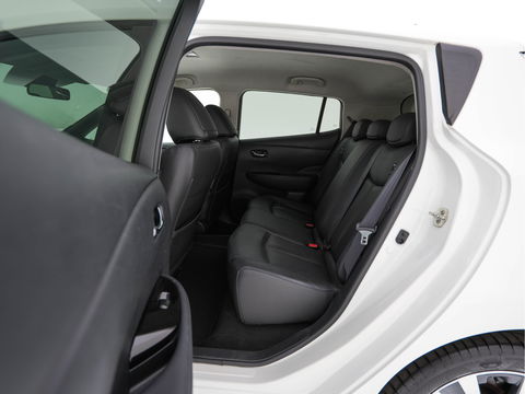 Nissan Leaf Tekna 24 kWh Aut. *LUXURY-LEATHER | FULL-LED | BOSE-SURROUND | TOP-VIEW | KEYLESS | NAVI-FULLMAP | ECC | HEATED-COMFORTSEATS | CAMERA | DIGI-COCKPIT | PRIVACY-GLASS |  17"ALU*