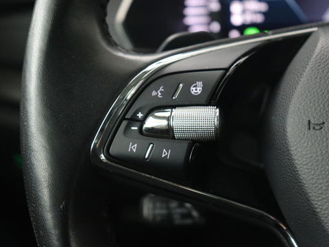 Škoda Octavia Combi 1.4 TSI iV PHEV Business Edition | Adaptive Cruise | Stoel & Stuurverwarming | LED | Navigatie | Carplay | Massage | Elektrische achterklep | Camera