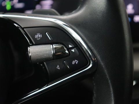 Škoda Octavia Combi 1.4 TSI iV PHEV Business Edition | Adaptive Cruise | Stoel & Stuurverwarming | LED | Navigatie | Carplay | Massage | Elektrische achterklep | Camera