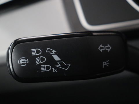 Volkswagen Passat Variant 1.4 TSI PHEV GTE Business | Adaptive Cruise | Navigatie | Virtual Cockpit | Massage | Stoelverwarming | Carplay
