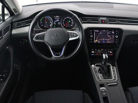 Volkswagen Passat Variant 1.4 TSI PHEV GTE Business | Adaptive Cruise | Navigatie | Virtual Cockpit | Massage | Stoelverwarming | Carplay