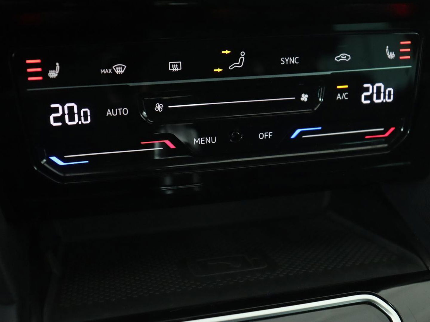 Volkswagen Passat Variant 1.4 TSI PHEV GTE Business | Adaptive Cruise | Navigatie | Virtual Cockpit | Massage | Stoelverwarming | Carplay