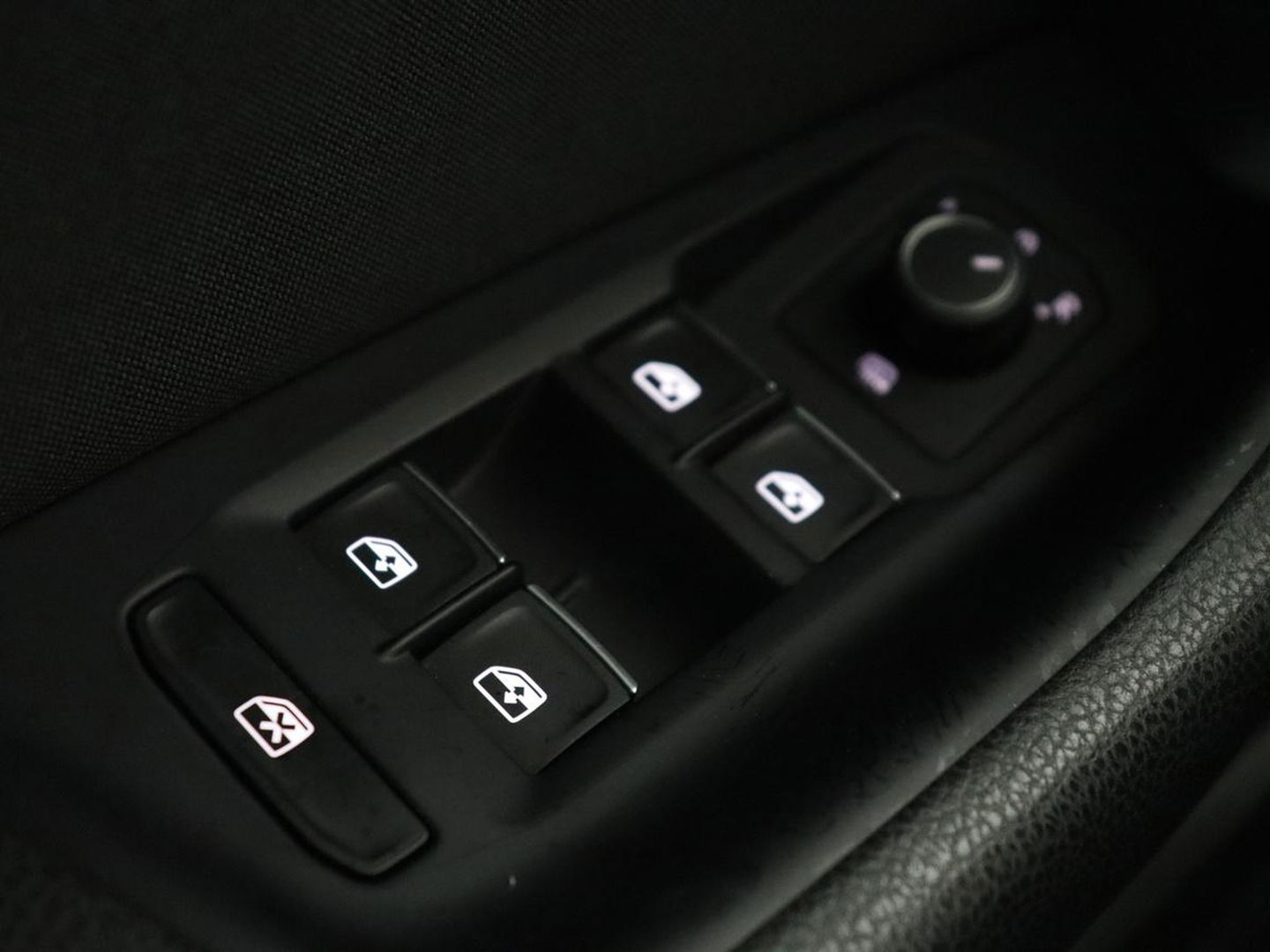 Volkswagen Passat Variant 1.4 TSI PHEV GTE Business | Adaptive Cruise | Navigatie | Virtual Cockpit | Massage | Stoelverwarming | Carplay
