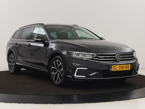 Volkswagen Passat Variant 1.4 TSI PHEV GTE Business | Adaptive Cruise | Navigatie | Virtual Cockpit | Massage | Stoelverwarming | Carplay